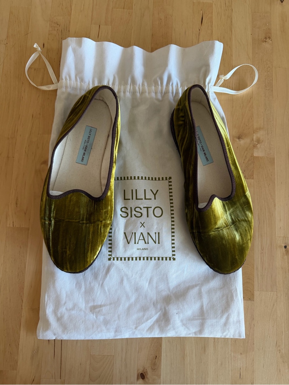 Lilly Sisto x Viani Milano Olive Green Velvet Slip-On Flats